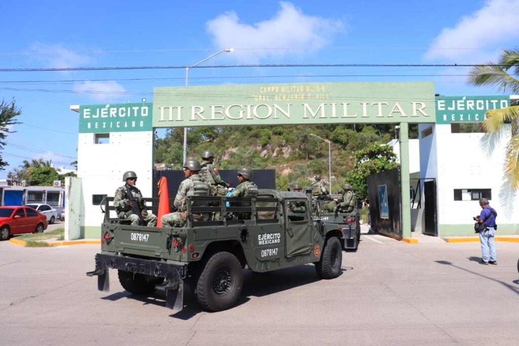 Elementos del ejército llegan a la 3ra región militar