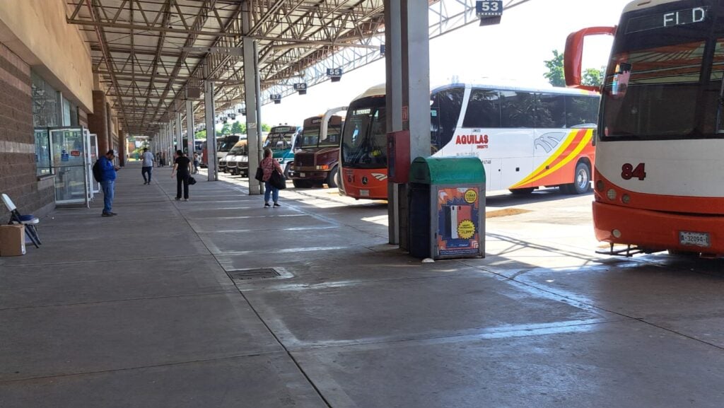 Central de Autobuses de Culiacán retoma actividad al sur de Sinaloa