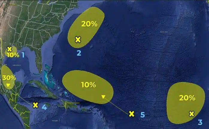 Cinco zonas de baja presión se activan en el océano Atlántico con probabilidad de desarrollo ciclónico.