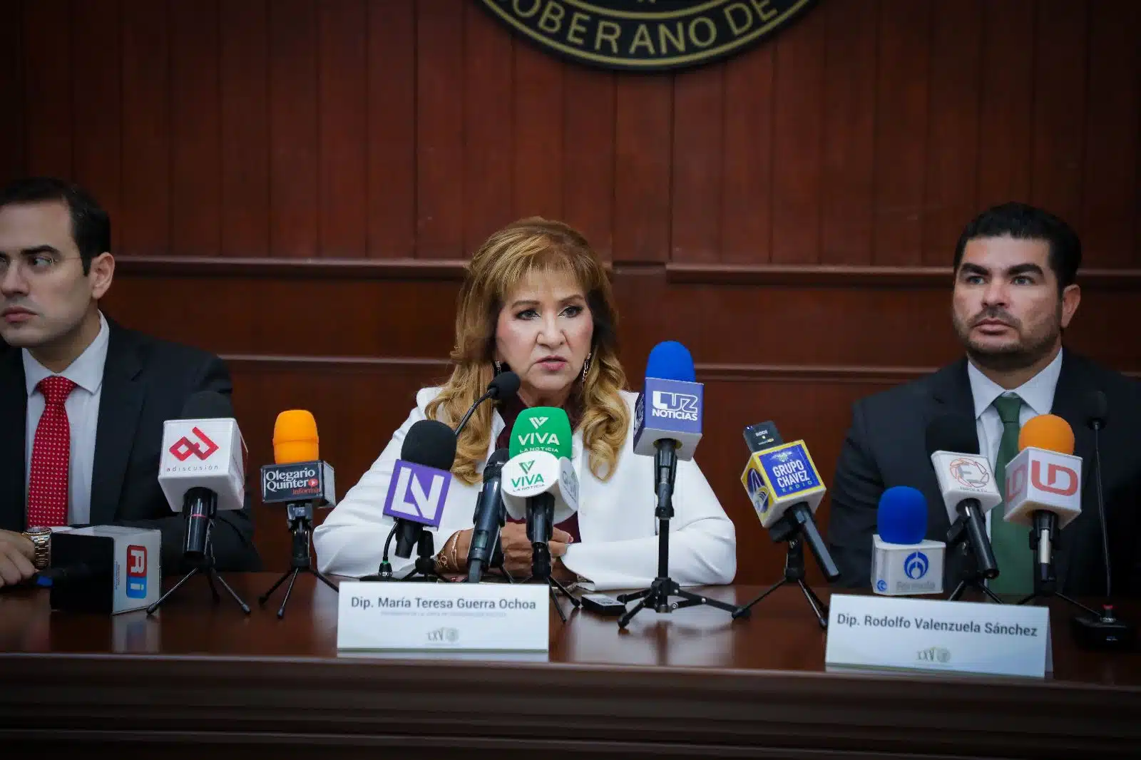 Coordinadores del grupo parlamentario ofrecieron conferencia de prensa y aseguraron que trabajaran por el bienestar de los sinaloenses