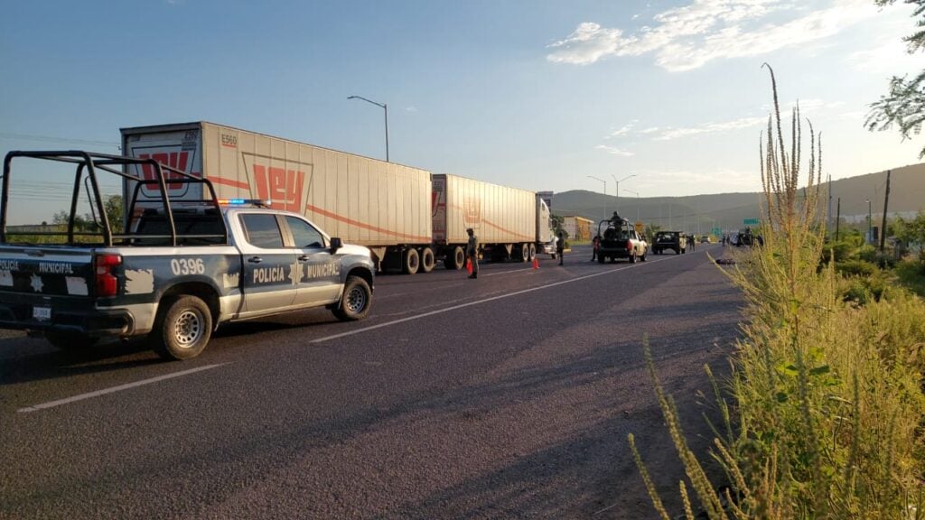 Dos hombres son hallados asesinados a balazos al sur de Culiacán