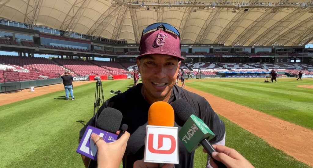  Efrén Navarro sobre su regreso a Tomateros