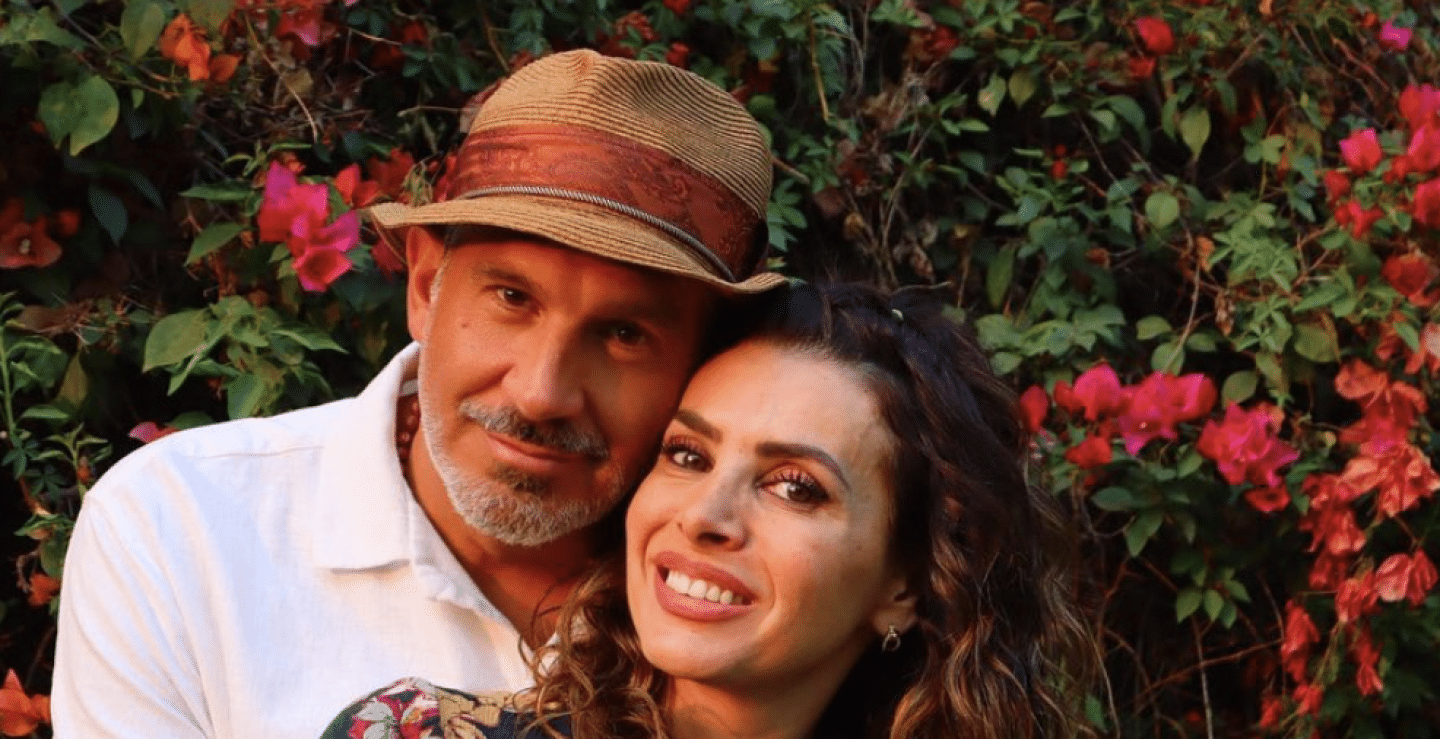 Esposa de Arath de la Torre lanza comunicado en apoyo al actor