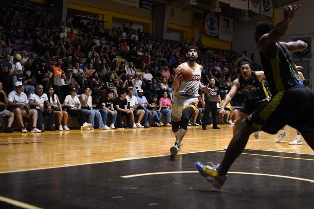 Frayles de Guasave busca su pase a la final del Cibapac ante Colorados de San Luis RC