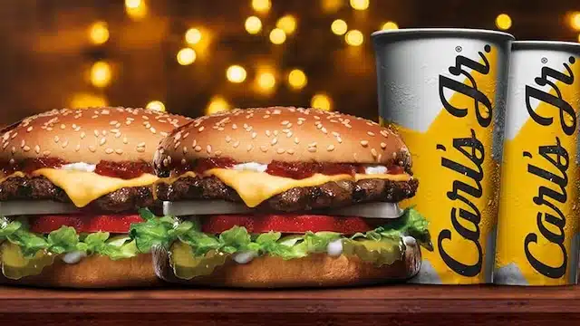 Hamburguesas y refrescos de Carls Jr.