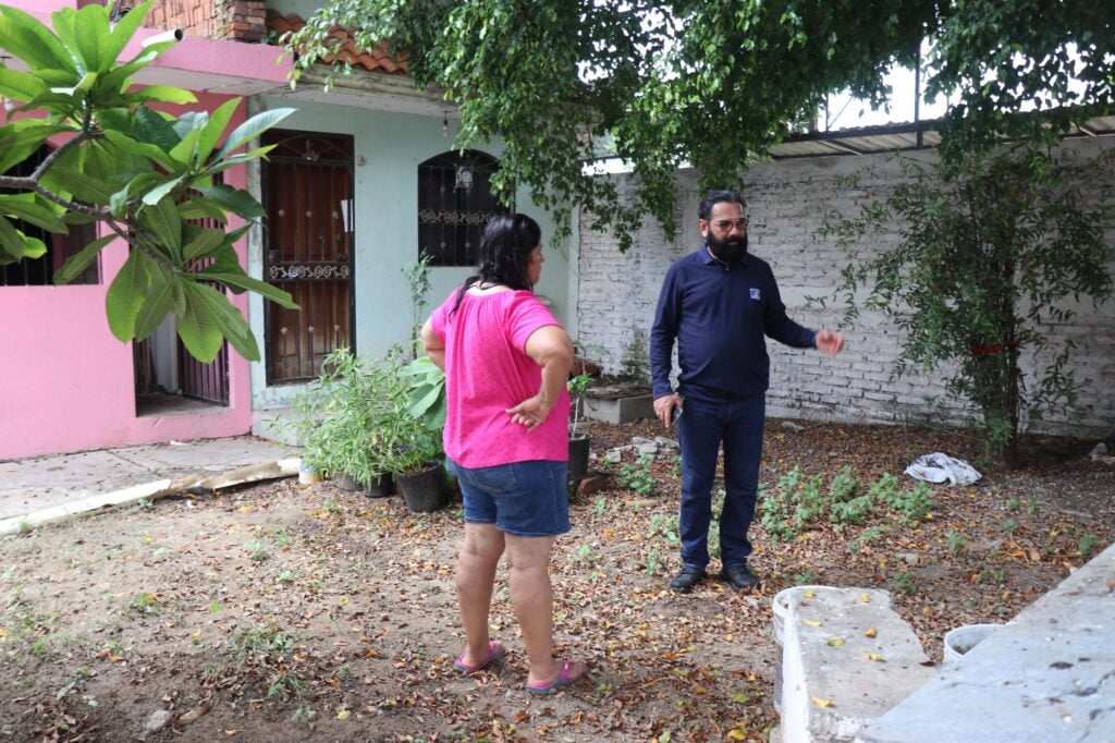 Jumapam limpia calles y andadores del Alarcón en Mazatlán