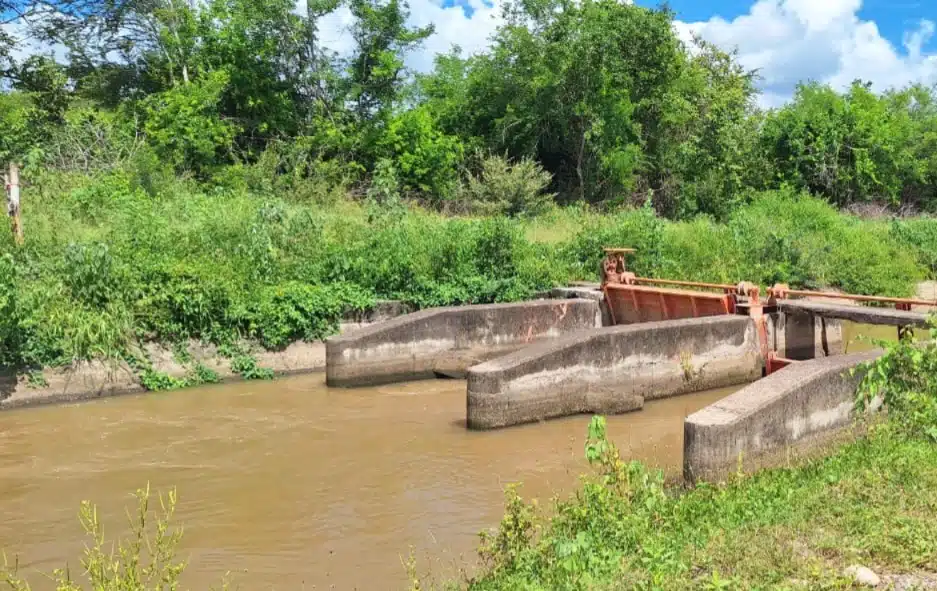 Lluvias de este sábado “revuelven” el agua que llega a la planta Miravalles