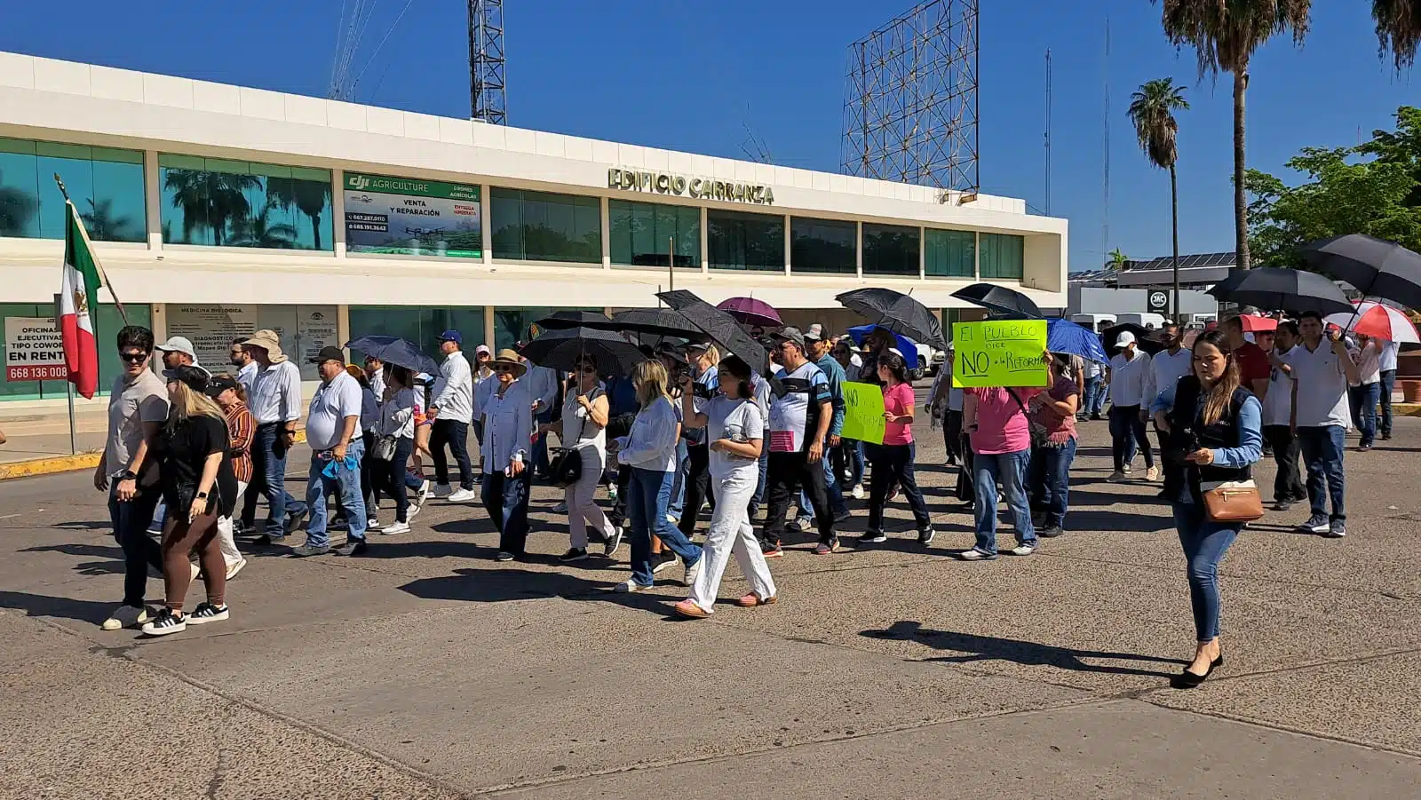 Marcha en Los Mochis