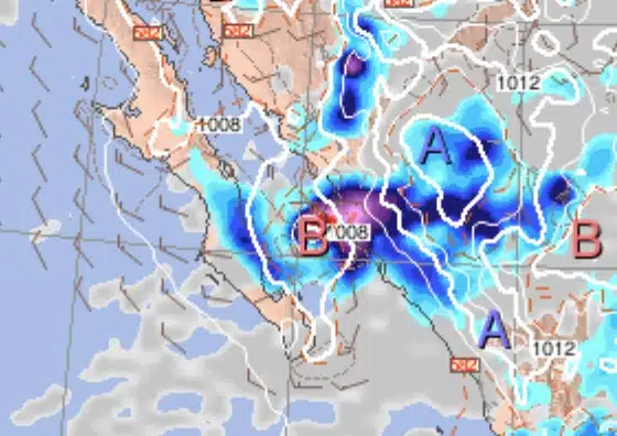 Modelos de pronóstico marcan que entre Topolobampo e Higuera de Zaragoza, Ileana podría “rebotar” para seguir su camino hacia Sonora. Images de Windy y modelo GFS Meteored.mx