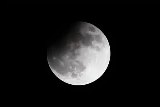 No te pierdas el último eclipse lunar de 2024