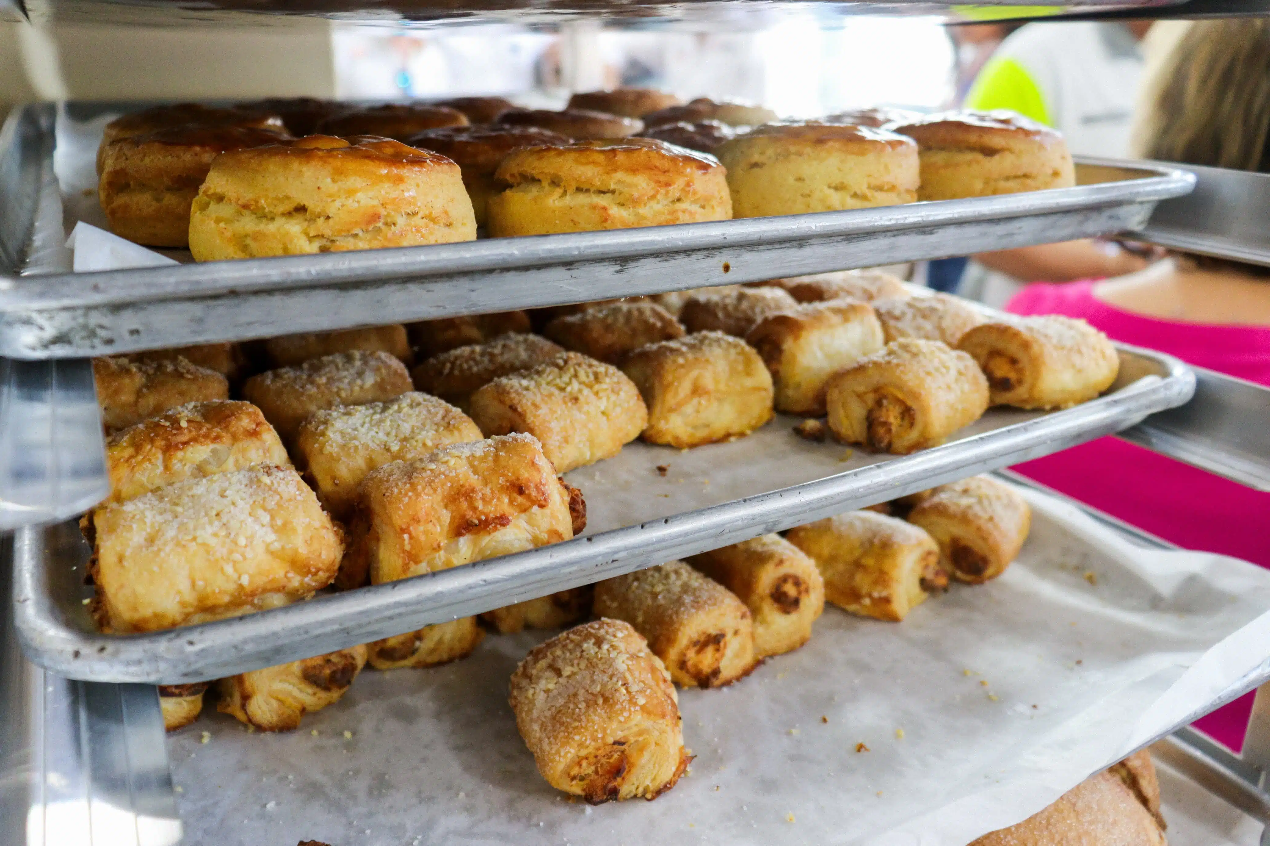 Inauguración de una nueva sucursal de Pastelería y Panadería Panamá en bulevar Pedro Anaya y Belisario Domínguez.