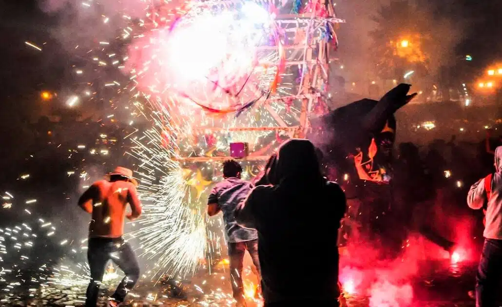 Pirotecnia en fiestas patrias