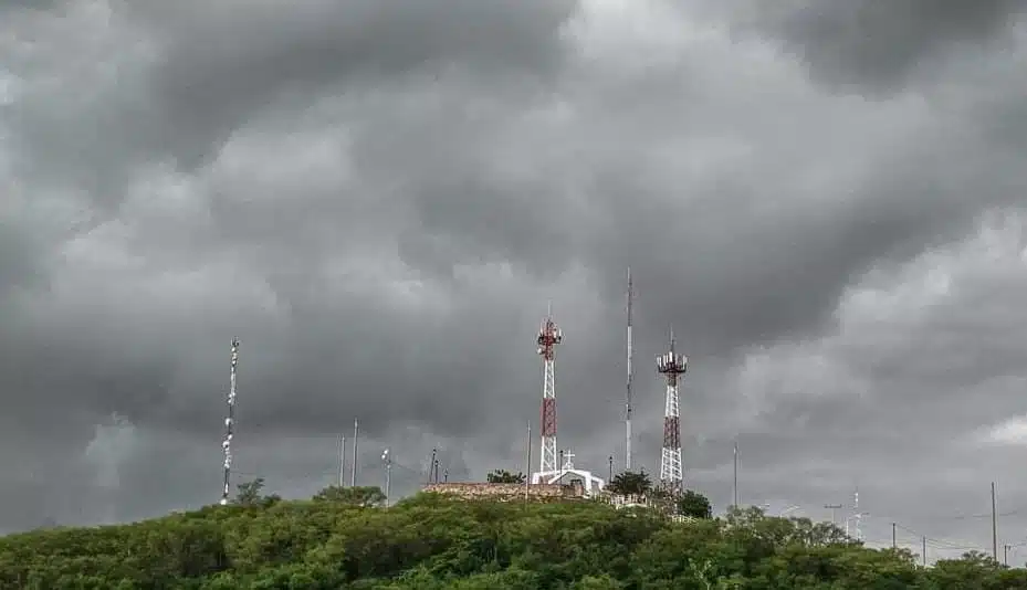 Protección Civil de Sinaloa municipio en alerta por efectos de tormenta Ileana