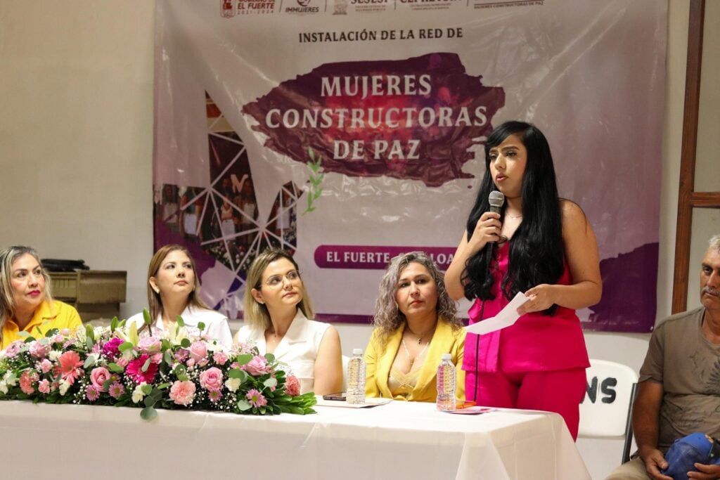 Toma de protesta de la Red de Mujeres