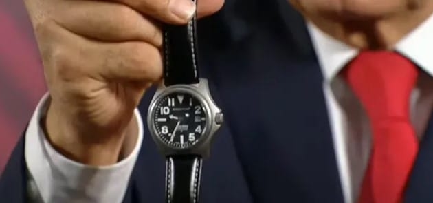 Reloj de AMLO