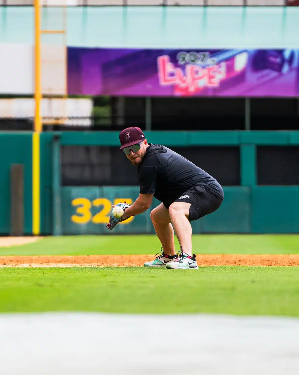 Nuevos elementos se sumaron a Tomateros de Culiacán.