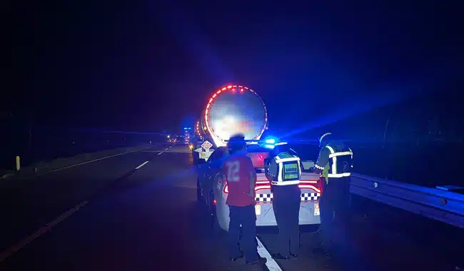 Tractocamión con combustible robado