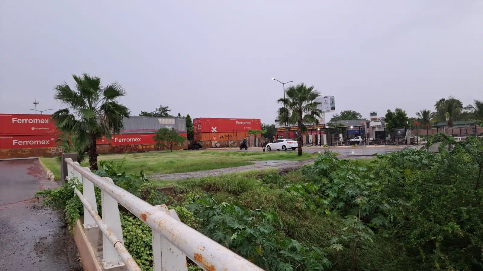 VAGONES TREN OBSTRUCCIÓN