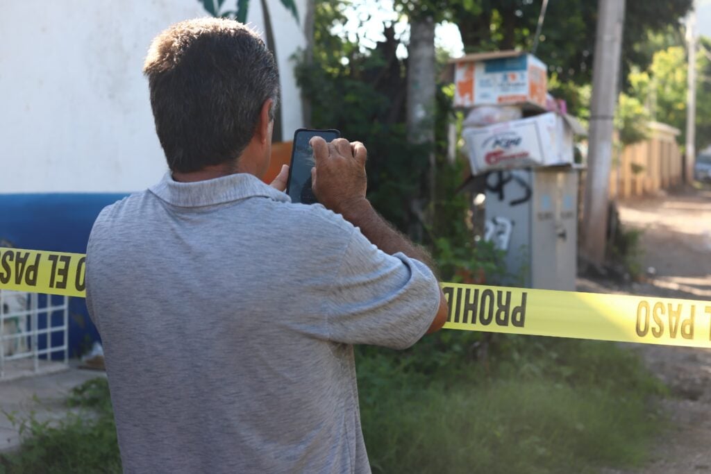 Víctor aparece envuelto en una cobija y sin vida en Culiacán