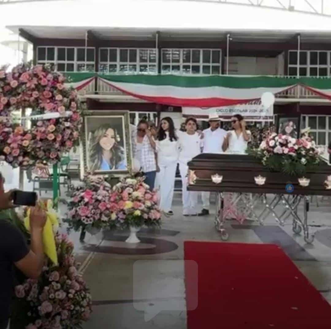 último adiós de la directora del Cetis 108 en Guasave