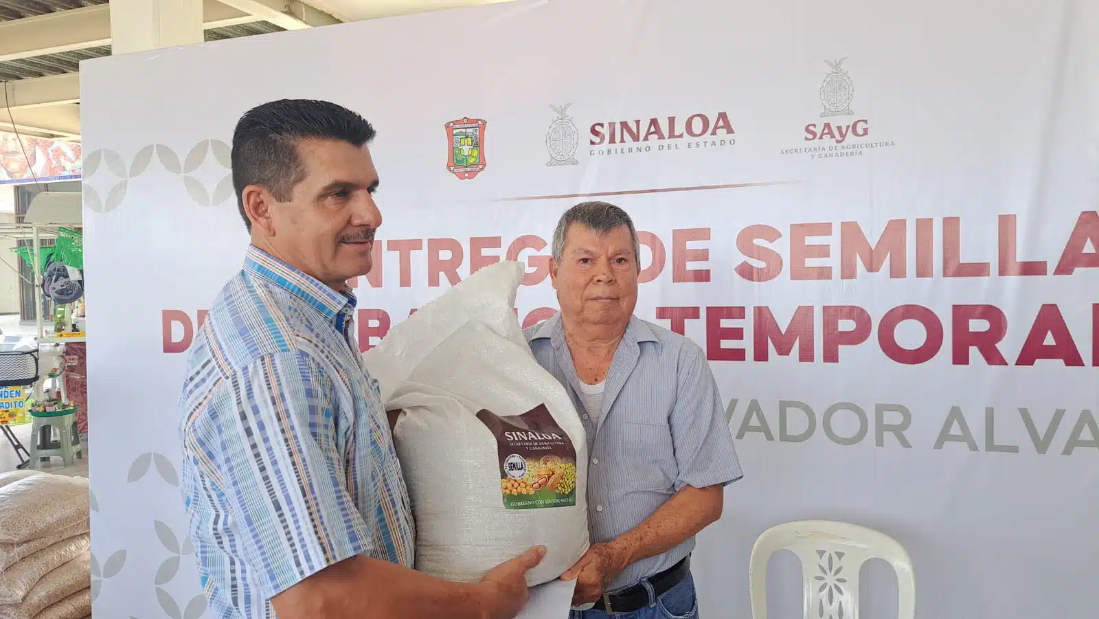 Entrega de semilla a temporaleros