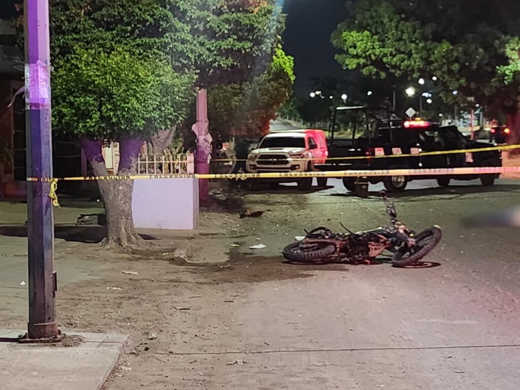 Muere un señor al ser arrollado por un auto