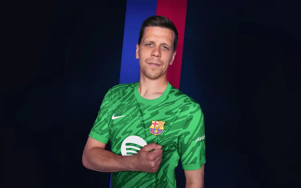 Barcelona hace oficial la llegada de Szczęsny al club