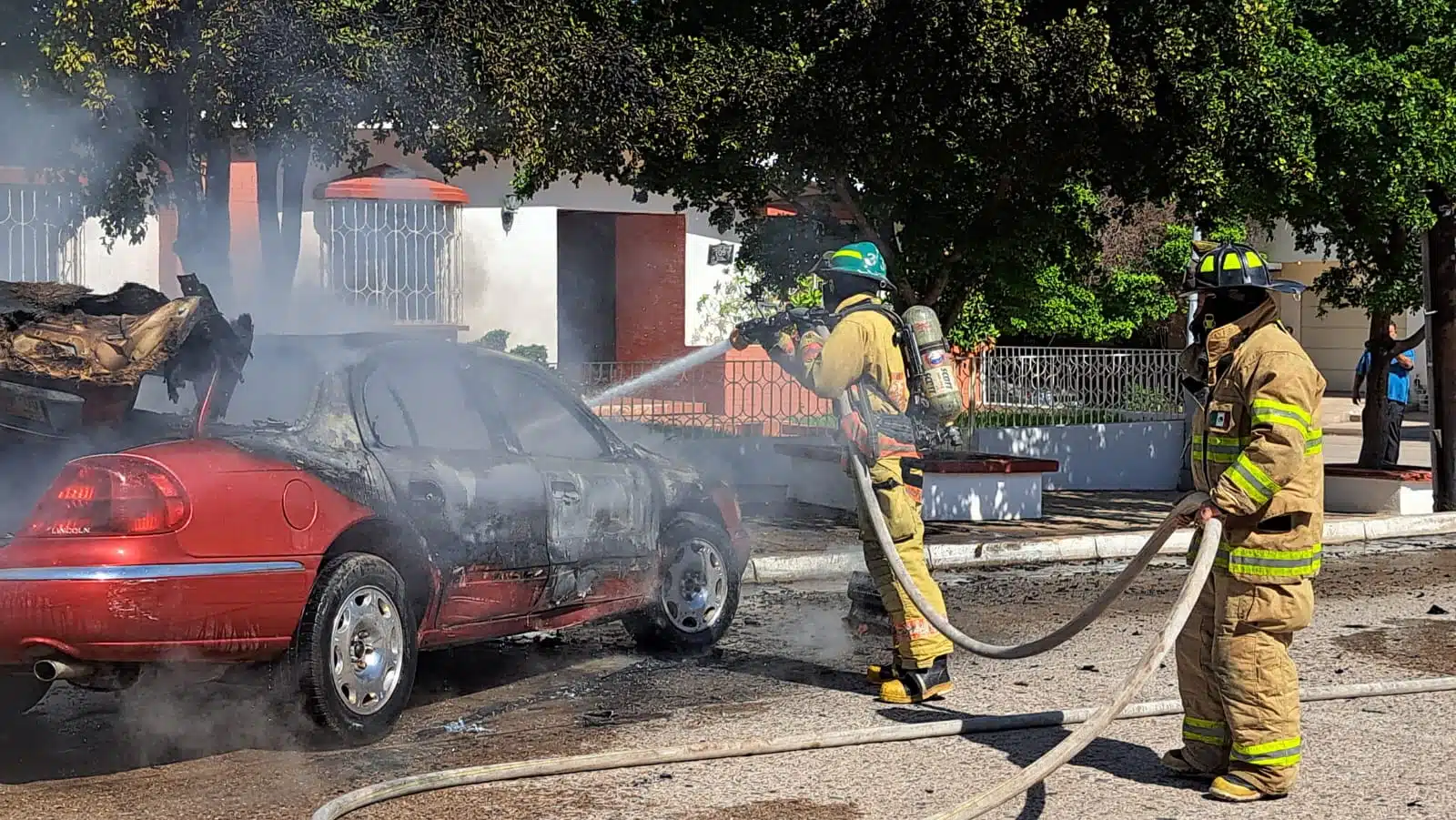 Bomberos de Guamúchil inicia colecta para cubrir necesidades básicas