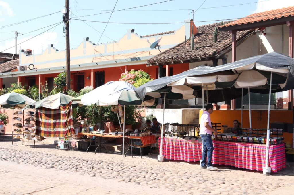 Comerciantes de el Quelite piden reactivación económica tras hechos de violencia