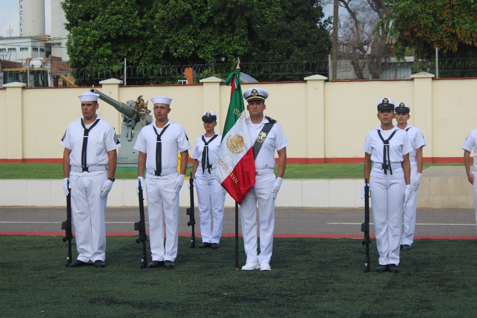 ELEMENTOS DE LA MARINA DE MÉXICO (1)