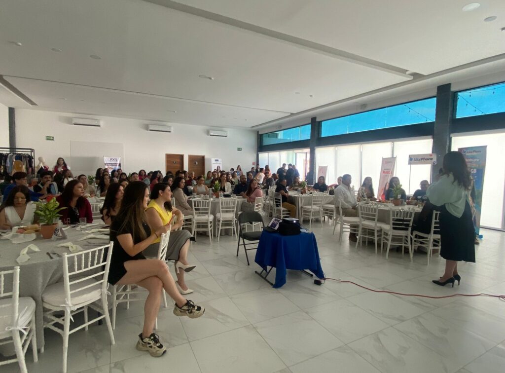 Primer networking de Global Connection en Los Mochis.