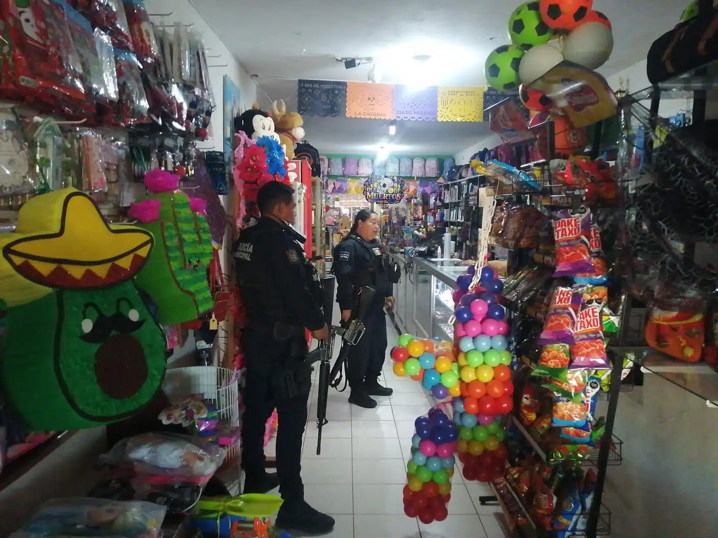 Implementan operativo en zona comercial de Angostura