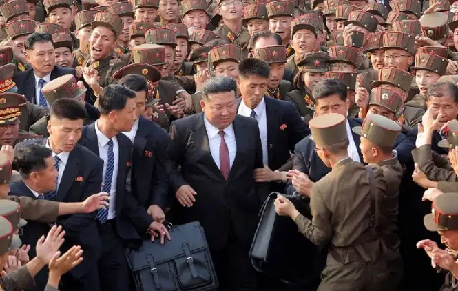 Kim Jong Un asegura el 