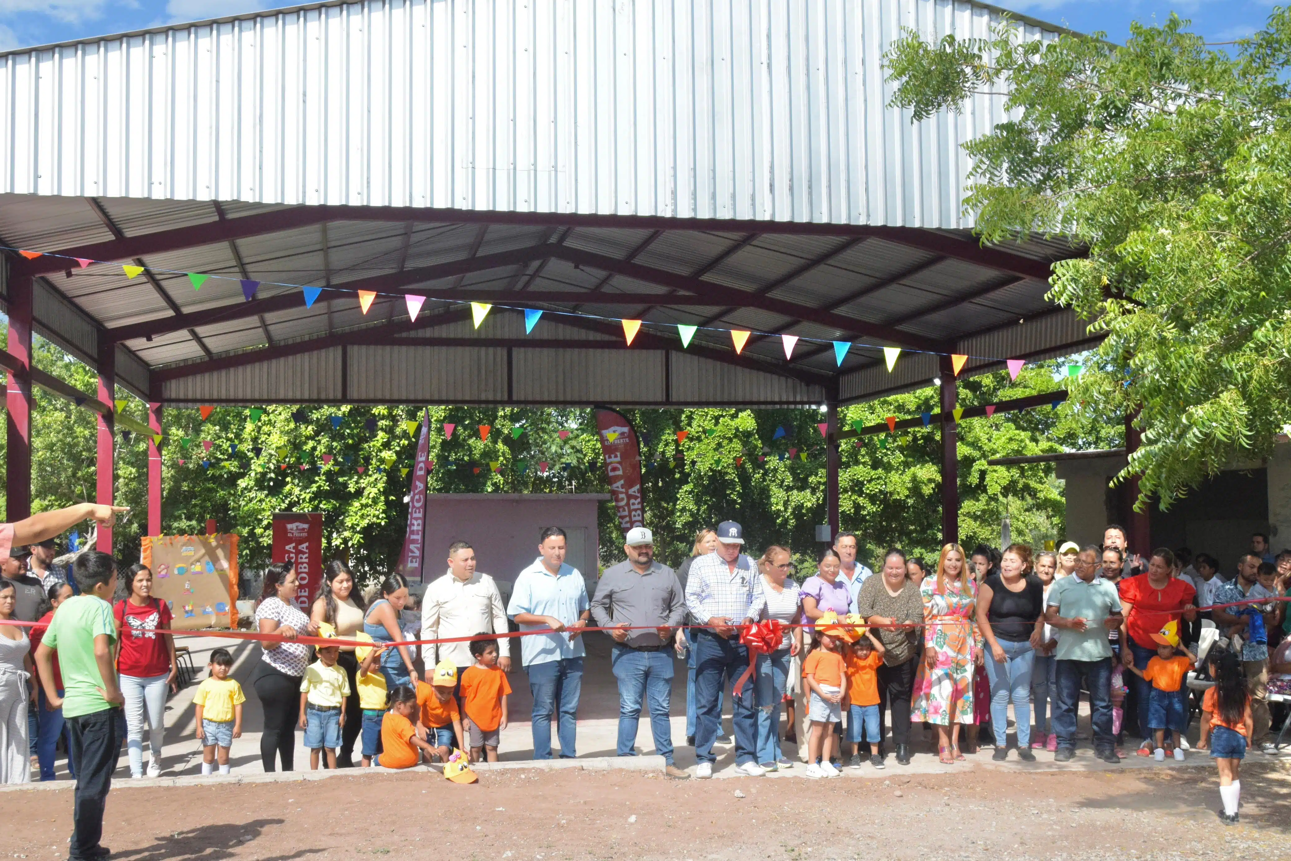 Entrega de obra de infraestructura educativa en el jardín de niños “Enrique C. Rébsamen”.