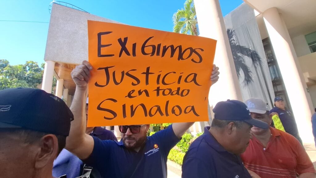 Policías de todo Sinaloa