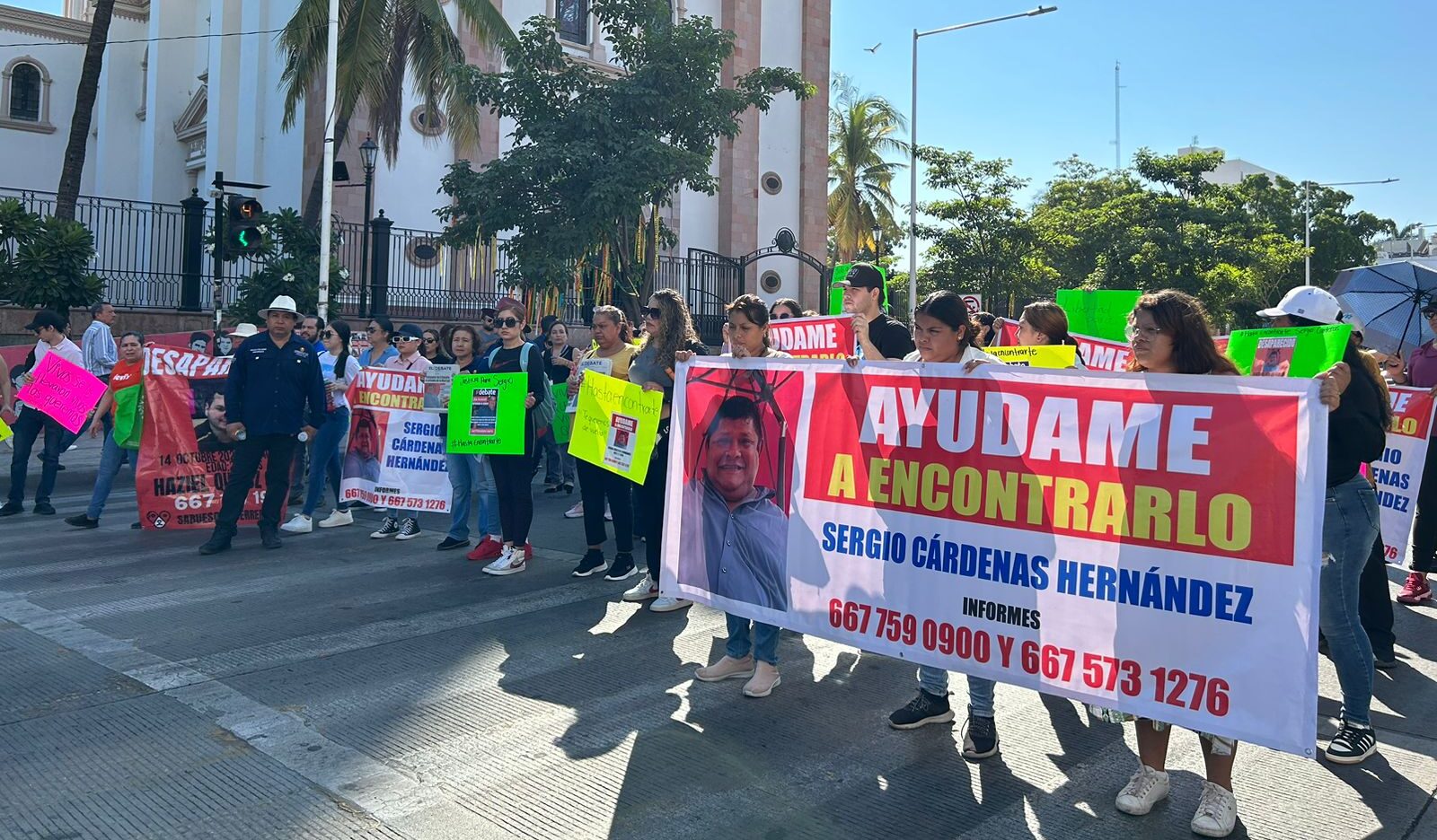 Marcha de los familiares del repartidor de El Debate
