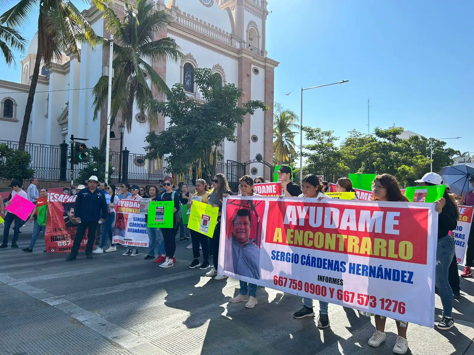 Marcha de los familiares del repartidor de El Debate