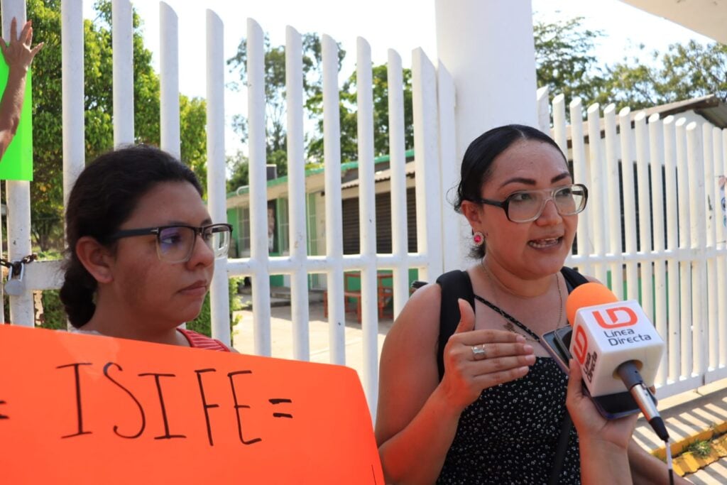 PRIMARIA SIN LUZ EN MAZATLÁN1