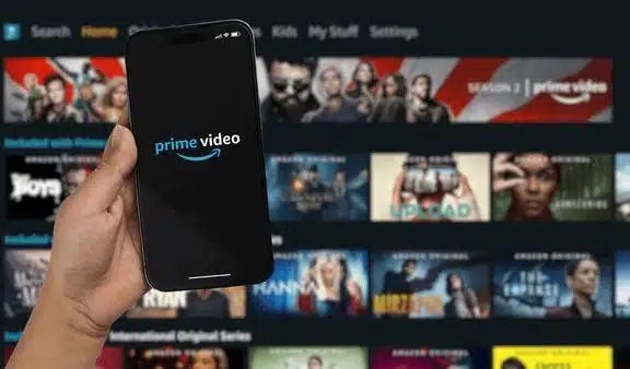 Pantalla de inicio en televisión y celular de Prime Video