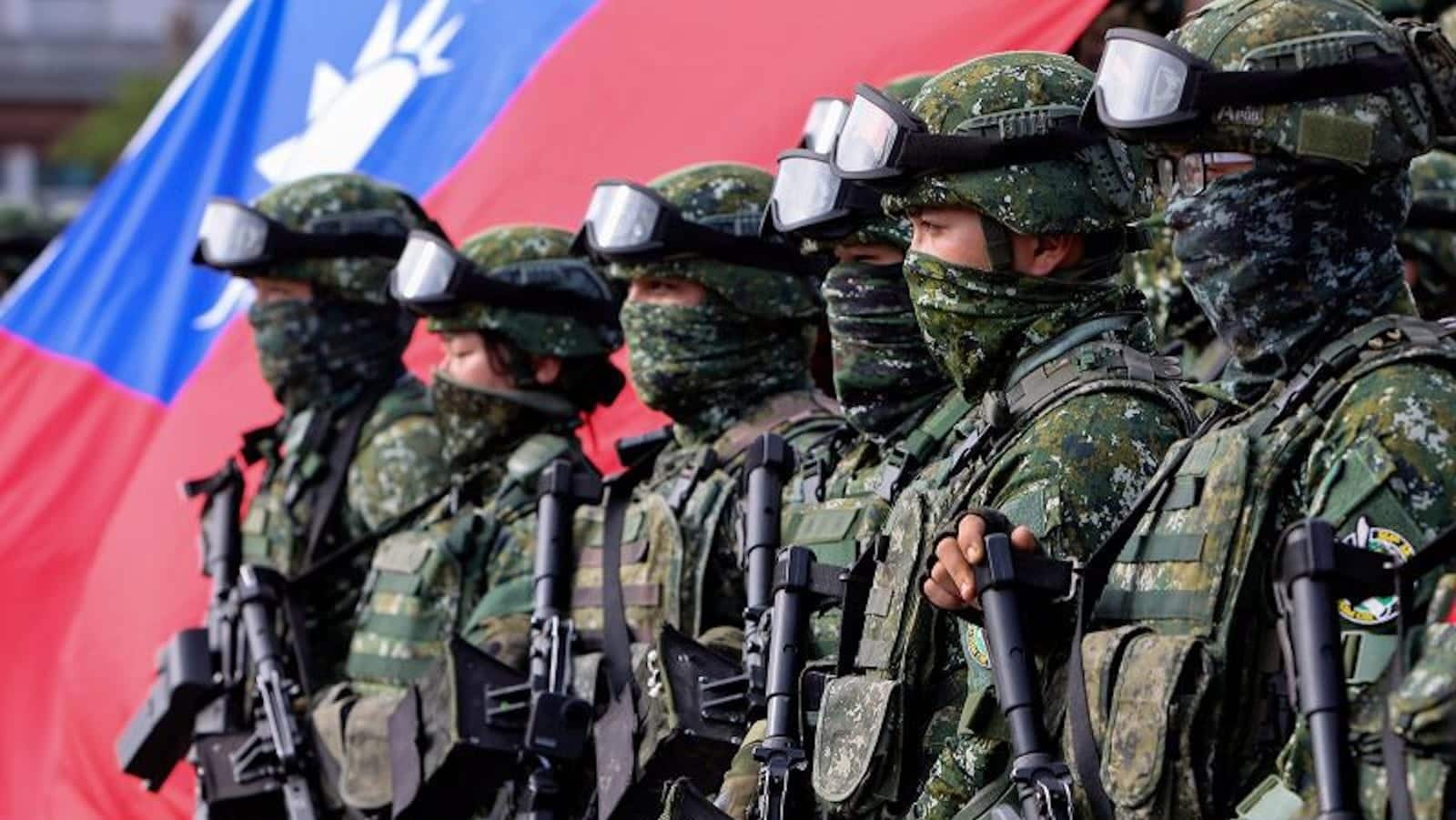 Refuerza Taiwán su ejército ante las crecientes tensiones con China