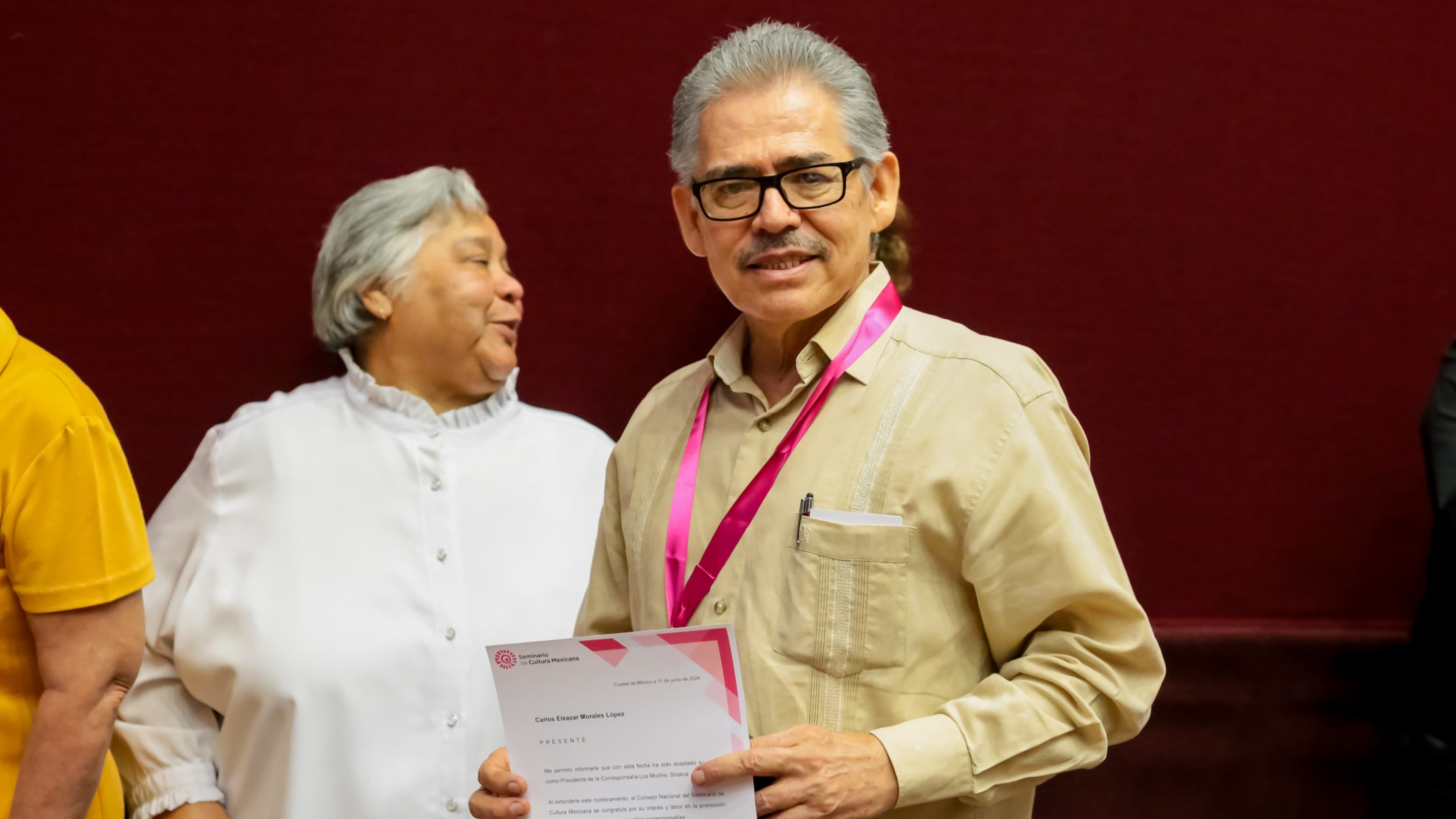 Carlos Eleazar Morales López tomó protesta como el nuevo presidente de de la mesa directiva de la Corresponsalía Los Mochis del Seminario de Cultura Mexicana.