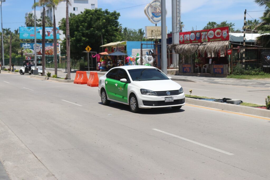 Eco Taxis Verdes en Mazatlán.