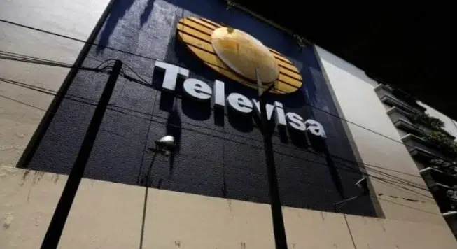 El multimillonario David Martínez adquiere el 7.8 % de las acciones de Grupo Televisa