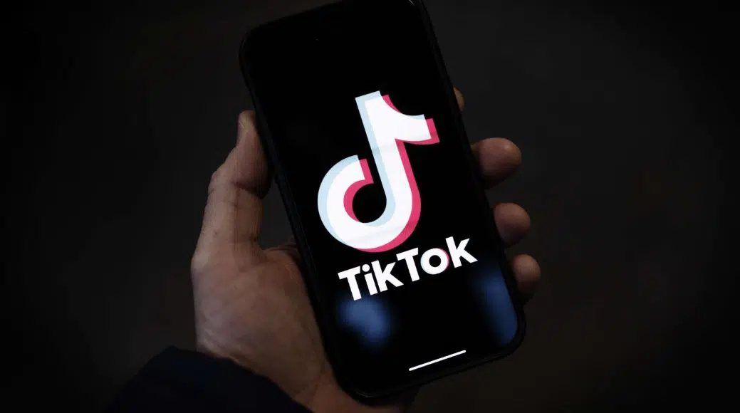 Texas demanda a TikTok por presuntamente vender información personal de menores de edad