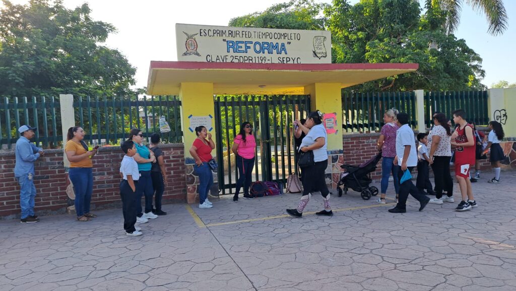  Toman la primaria “Reforma” del ejido Benito Juárez en Ahome