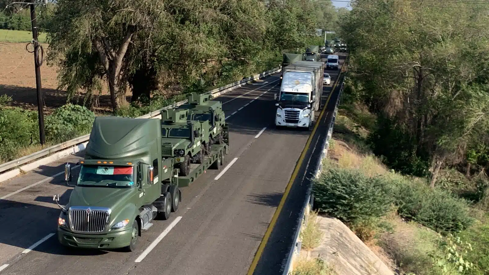 Vehículos Ocelot del Ejército llegan a Culiacán como refuerzos