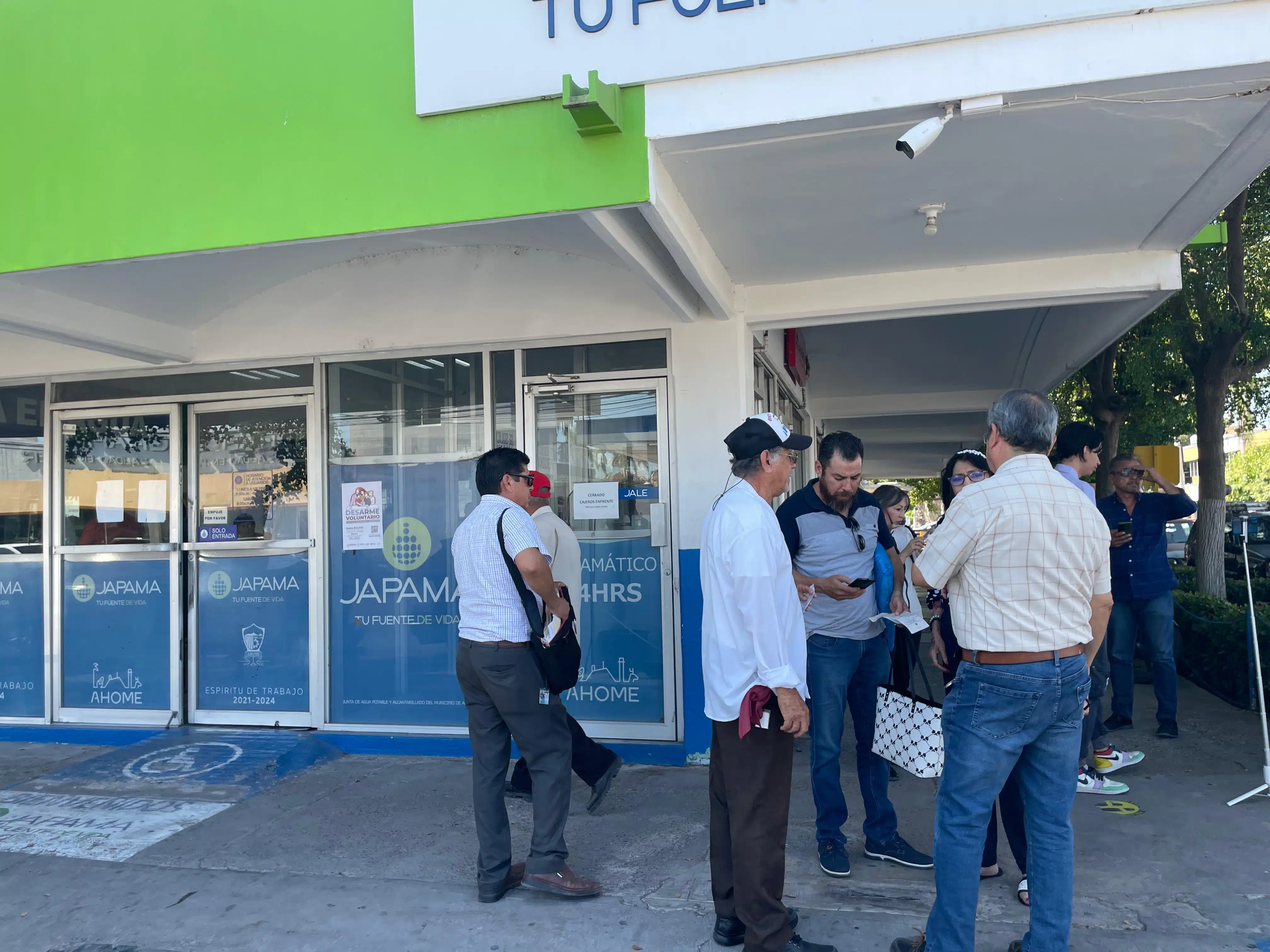 José Francisco Villegas Elizalde, secretario de Vigilantes Ciudadanos, señaló que se viola la Ley de Agua Potable del Estado de Sinaloa con los aumentos