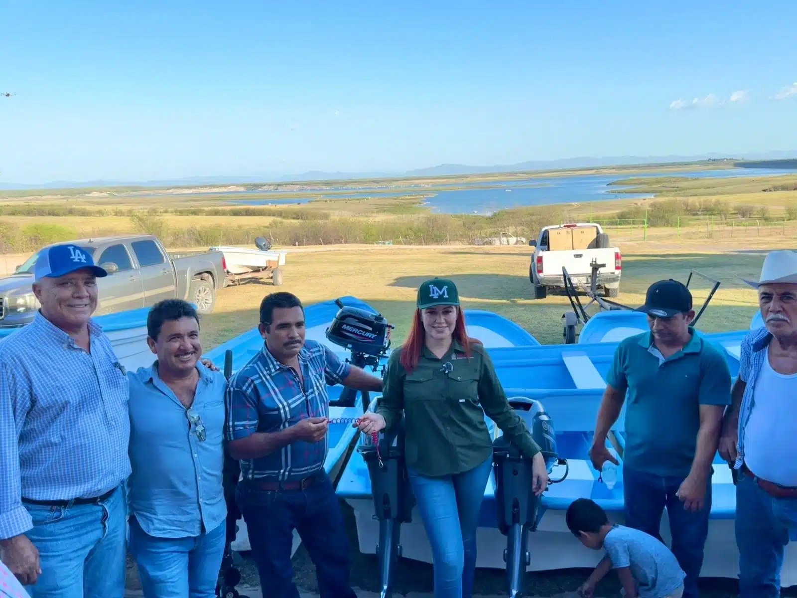 ¡Les fue bien! Entregan 22 embarcaciones a pescadores de El Fuerte: Gildardo Leyva