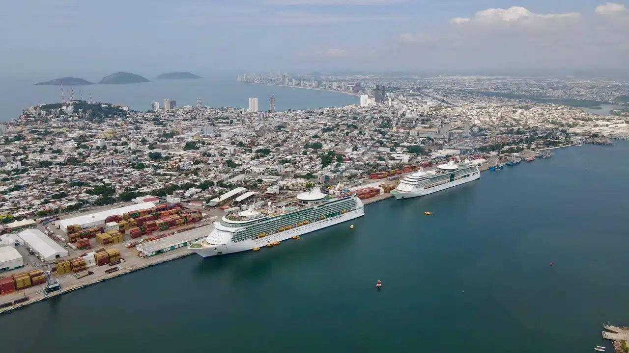 Cerca del 70% de los pasajeros y tripulantes bajaron de las embarcaciones de la línea Royal Caribbean que atracaron en el puerto y recorrieron la ciudad