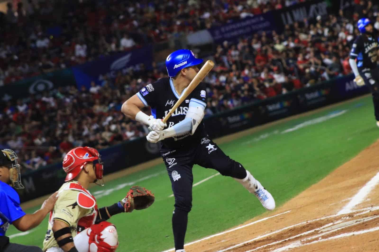 Los Venados de Mazatlán se quedaron con la serie inaugural completa al ganarle 3-1 a Charros de Jalisco